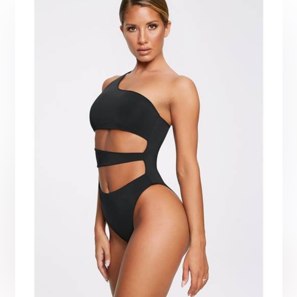 MESHKI reversible one piece